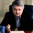 Политолог Ищенко предсказал два возможных сценария забастовок Саакашвили