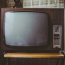 В Астраханской области ребенок умер после того, как на него упал телевизор