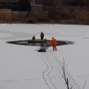 Мужчина и ребенок утонули в Астраханской области, провалившись под лед