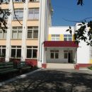 Астраханскую школу, где нашли опасный токсин, частично закрыли