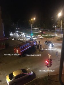 В Астрахани на перекрестке сбили мотоциклиста
