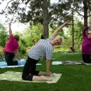 Астраханским пенсионерам йога не дает стареть