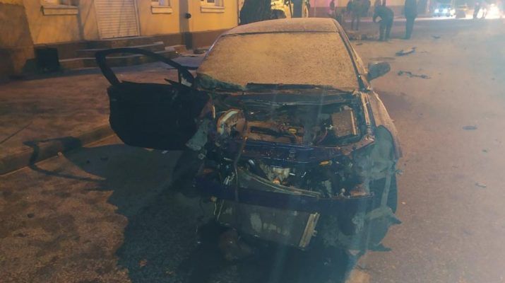 Пять человек пострадали, один погиб в результате аварии в центре Астрахани
